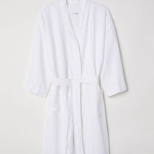 Stonewashed White Linen Robe